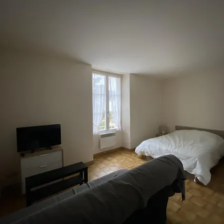 Studio Lumineux Centre-ville Avec Wi-fi Et Lave-linge - Fr-1-541-145 Appartamento