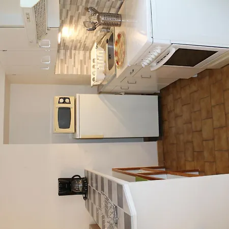 Appartamento Studio Lumineux Centre-ville Avec Wi-fi Et Lave-linge - Fr-1-541-145 *